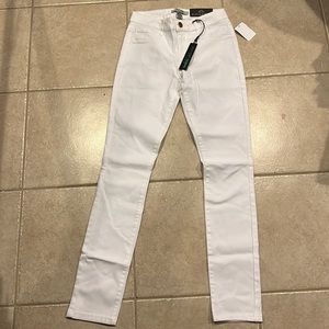 Refuge Jeans-White